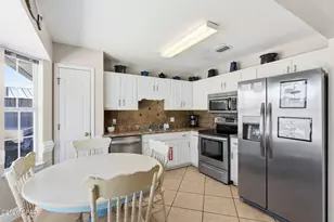 611 Granada Cir, Panama City Beach, FL 32413 - Photo 11