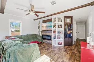 11907 Evergreen St, Fountain, FL 32438 - Photo 15