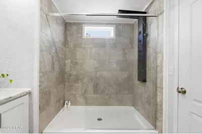 11907 Evergreen Street, Fountain, FL 32438 - Photo 9