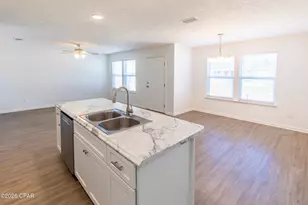 4942 Oak Ave, Youngstown, FL 32466 - Photo 5