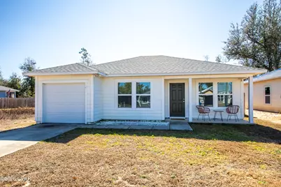 4942 Oak Avenue, Youngstown, FL 32466 - Photo 1