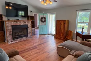 469 Old Bay City Rd, Wewahitchka, FL 32465 - Photo 5