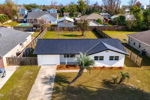 1009 Georgia Ave, Lynn Haven, FL 32444 - Photo 5