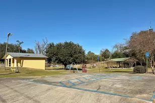 4391 Florence Dr, Marianna, FL 32446 - Photo 21