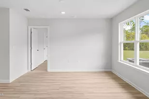 2072 Apollo Dr, Chipley, FL 32428 - Photo 9