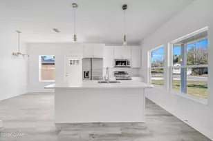 814 E 9th Ct, Panama City, FL 32401 - Photo 11