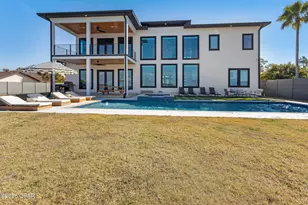 2400 Coral Dr, Lynn Haven, FL 32444 - Photo 3