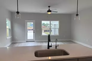 1209 Pitts Ave, Panama City, FL 32404 - Photo 7