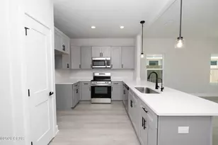 1209 Pitts Ave, Panama City, FL 32404 - Photo 7