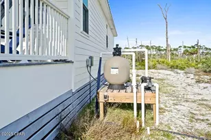 135 Swirly Sun Dr, Port Saint Joe, FL 32456 - Photo 27