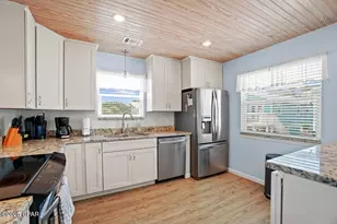 166 Cape Dunes Dr, Port Saint Joe, FL 32456 - Photo 3