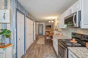 636 W Caladium Cir, Panama City Beach, FL 32413 - Photo 15
