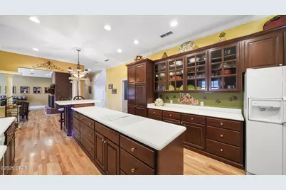 21748 N State Road 71, Altha, FL 32421 - Photo 9