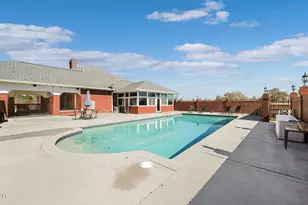 21748 N State Road 71, Altha, FL 32421 - Photo 37