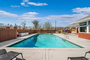 21748 N State Road 71, Altha, FL 32421 - Photo 3