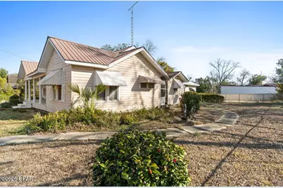 987 7th Avenue, Graceville, FL 32440 - Photo 11