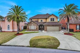 2913 Country Club Dr, Lynn Haven, FL 32444 - Photo 5