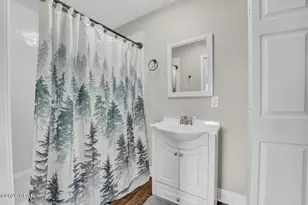 2913 Country Club Dr, Lynn Haven, FL 32444 - Photo 73