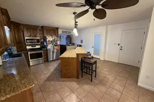 308 E Michigan Ave, Bonifay, FL 32425 - Photo 11