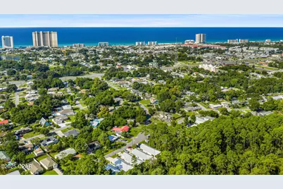142 Half Acre Lane, Panama City Beach, FL 32413 - Photo 19