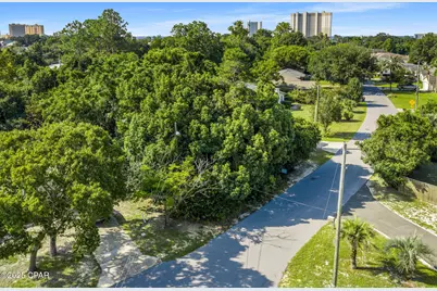 142 Half Acre Lane, Panama City Beach, FL 32413 - Photo 21