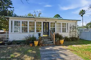 130 Coach Wagoner St, Apalachicola, FL 32320 - Photo 41