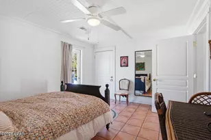 130 Coach Wagoner St, Apalachicola, FL 32320 - Photo 27