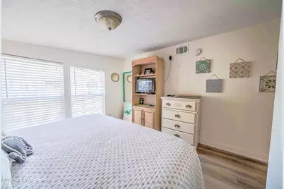 321 Lagoon Lane, Panama City Beach, FL 32408 - Photo 17