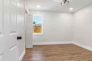 2406 E 16th Ct, Panama City, FL 32405 - Photo 21