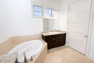 2604 Mystic Ln, Panama City, FL 32408 - Photo 13