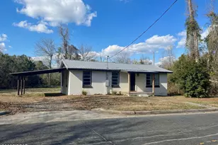 2925 Orange St, Marianna, FL 32448 - Photo 13