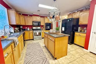 4421 Magnolia Rd, Marianna, FL 32448 - Photo 5