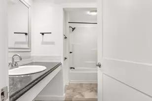 1207 Buena Vista Blvd, Panama City, FL 32401 - Photo 13