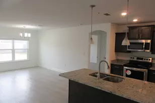 3836 Redbud Wy, Panama City, FL 32404 - Photo 5