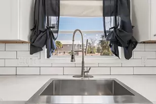 227 Bay St, Port Saint Joe, FL 32456 - Photo 11