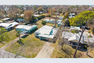 608 Garrison Avenue, Port Saint Joe, FL 32456 - Photo 43