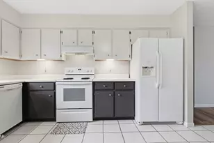 7708 Shadow Bay Dr, Panama City, FL 32404 - Photo 11