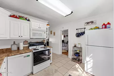 617 N 9th Plaza, Panama City, FL 32404 - Photo 13