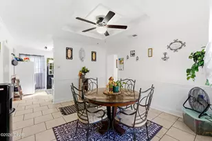 617 N 9th Plaza, Panama City, FL 32404 - Photo 9