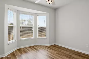 1604 E 13th Plaza, Lynn Haven, FL 32444 - Photo 17