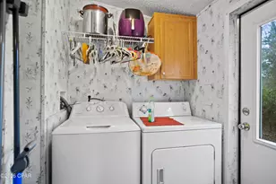 1413 Walker Rd, Graceville, FL 32440 - Photo 15