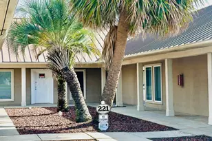 221 E 23rd St, Panama City, FL 32405 - Photo 1