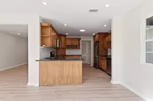 1112 Earl Ave, Panama City, FL 32401 - Photo 9