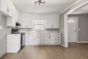 826 S Weeks St, Bonifay, FL 32425 - Photo 3