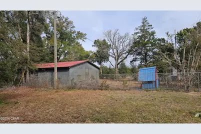 5728 Highway 77 #B, Chipley, FL 32428 - Photo 11