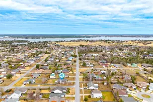 1010 Delaware Ave, Lynn Haven, FL 32444 - Photo 35