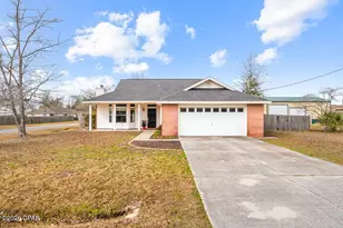 1010 Delaware Ave, Lynn Haven, FL 32444 - Photo 1