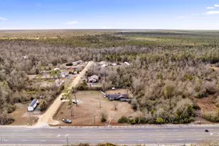 11431 1st St, Youngstown, FL 32466 - Photo 3