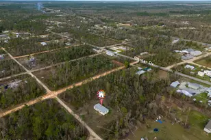 18006 Overland Ave, Fountain, FL 32438 - Photo 3