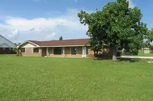 2708 Amelia Ave, Panama City, FL 32405 - Photo 1